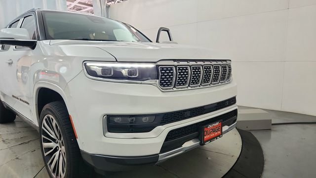 Used 2022 White Jeep Series III image 16