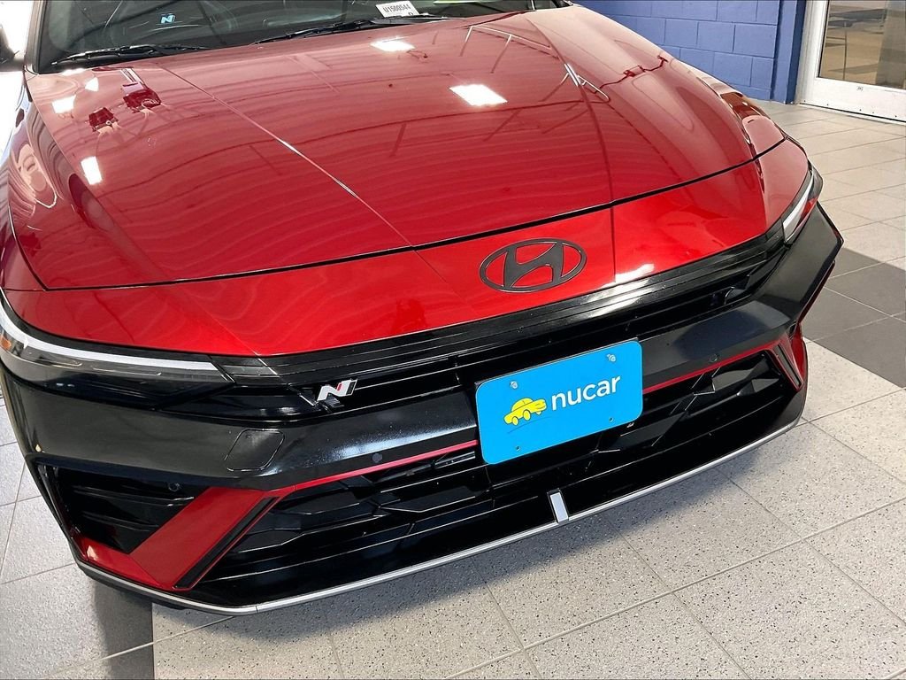 Used 2025 Red Hyundai Base image 32