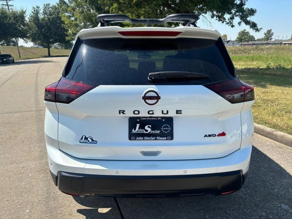 New 2026 Everest White Pearl Tricoat Nissan Rock Creek image 14