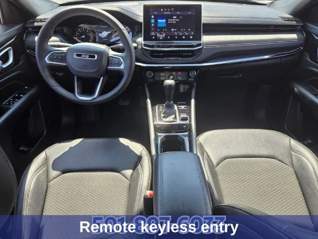 Used 2024 White Jeep Latitude image 15