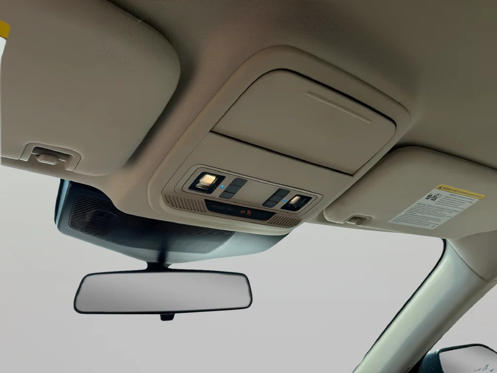 Used 2021 Silver Ford Base image 23