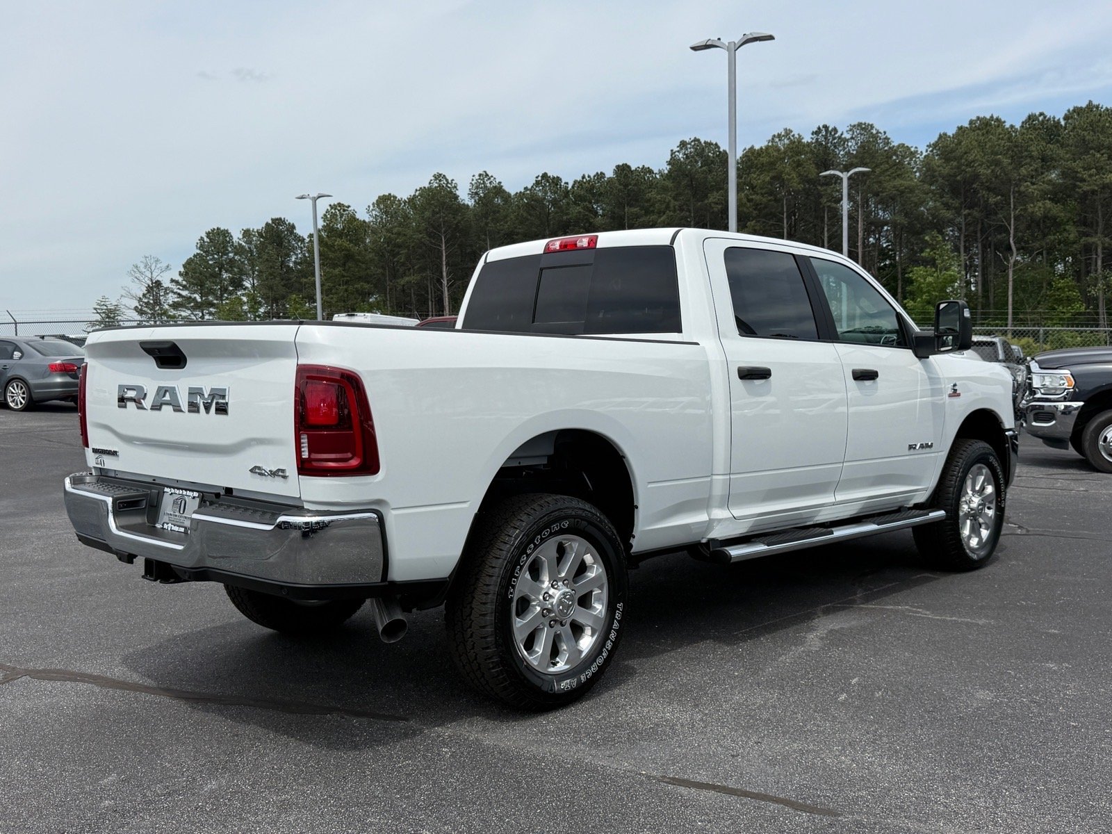 New 2026 Bright White Clear-Coat Exterior Paint RAM Big Horn Crew Cab 4x4 6