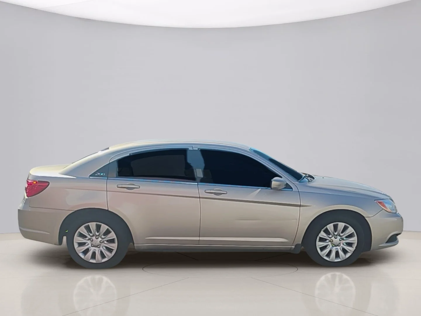 Used 2014 Gold Chrysler LX image 6