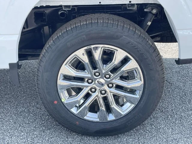 New 2026 White Ford XLT image 8