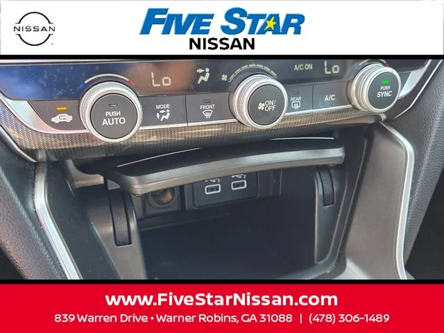 Used 2022  Honda Sport image 23