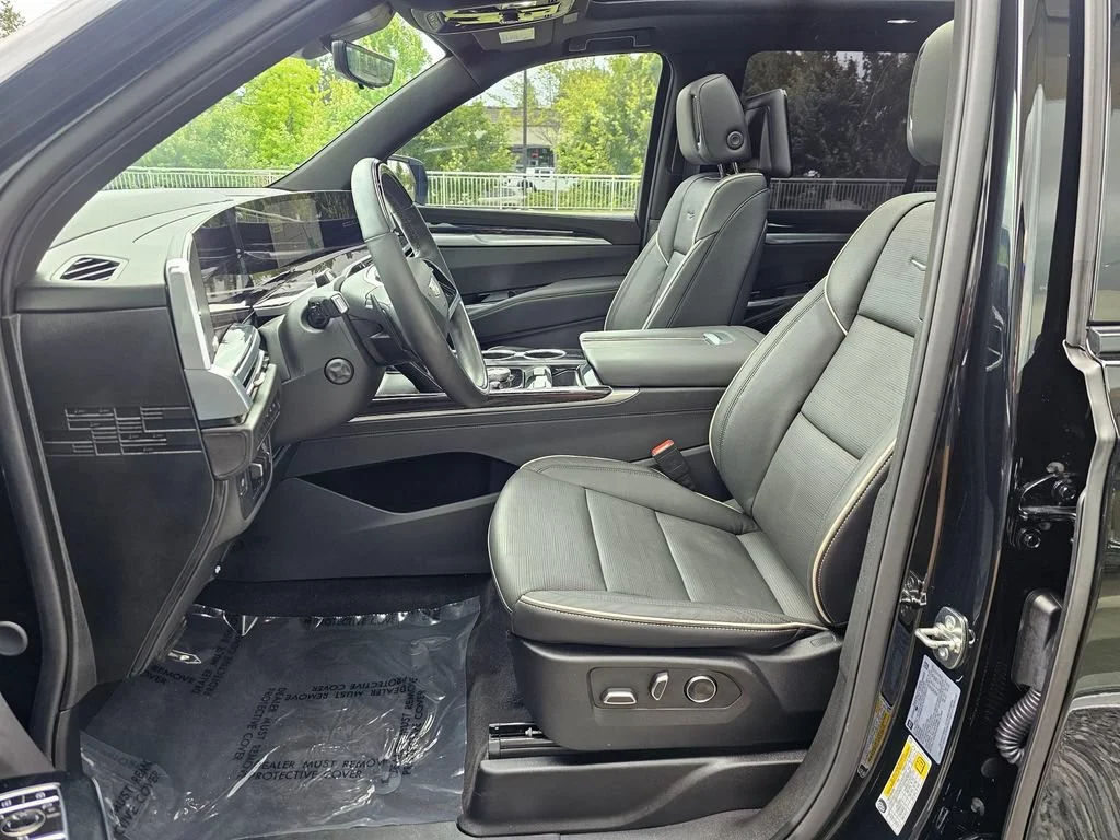 Certified Used 2025 Black Raven Cadillac Sport image 22