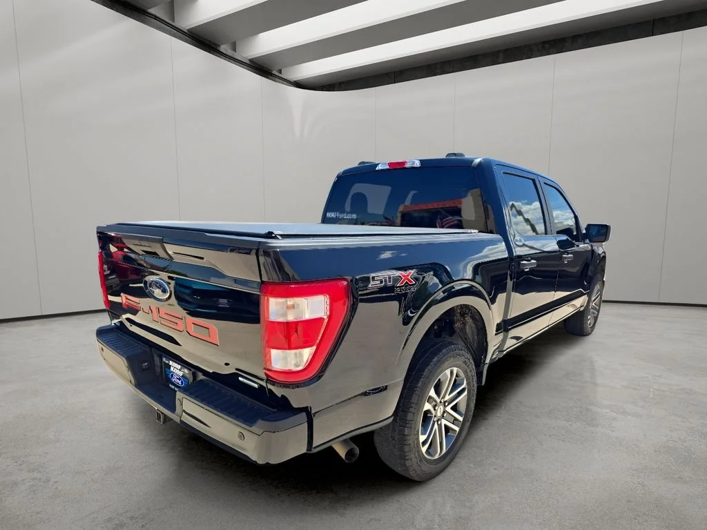 Used 2022 Black Ford  image 5