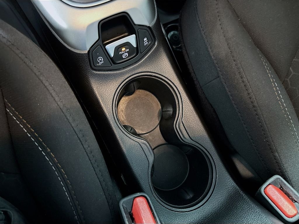 Used 2019 Olive Green Jeep Sport image 15