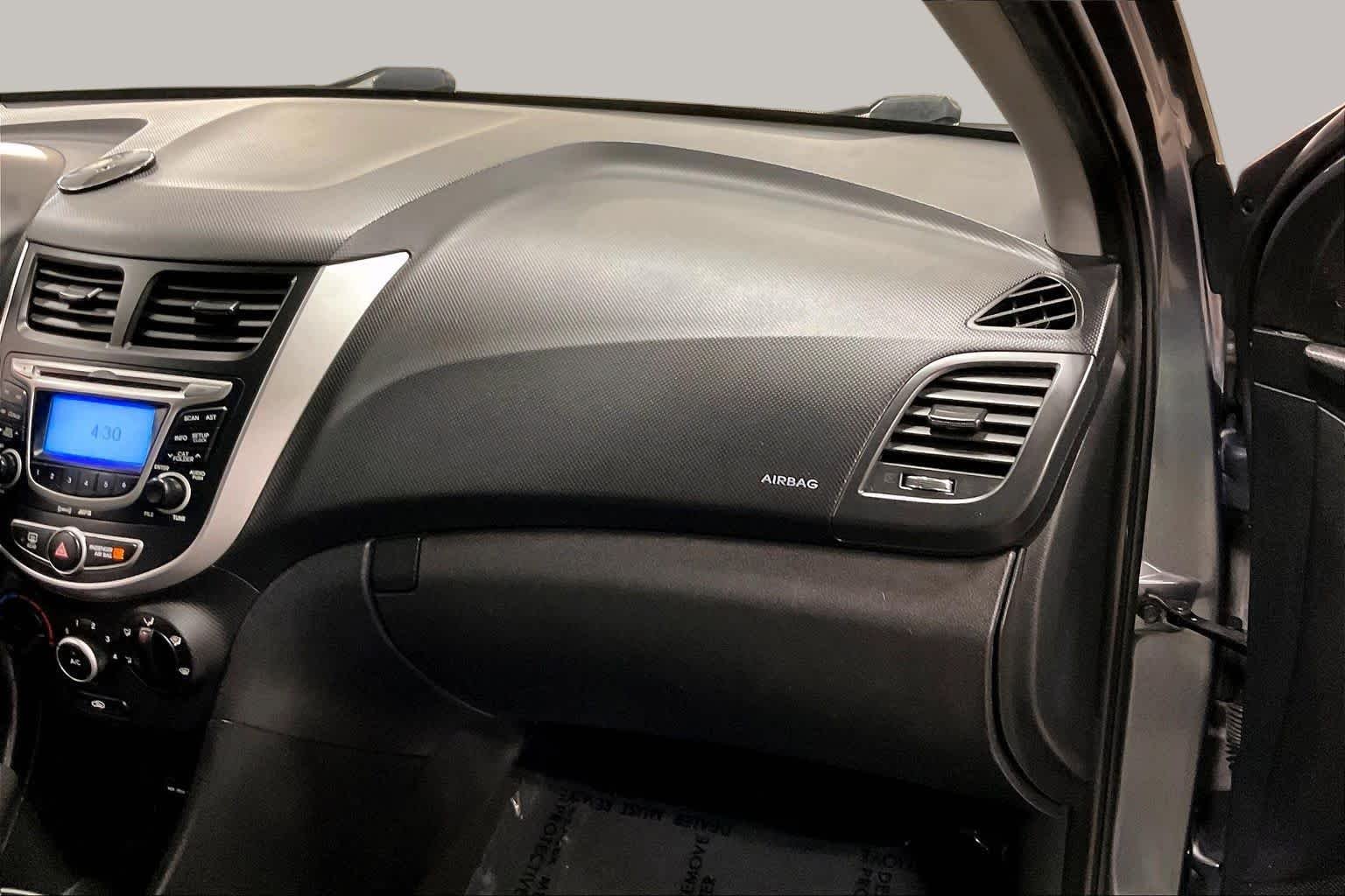 Used 2012 Cyclone Gray Hyundai GS image 18
