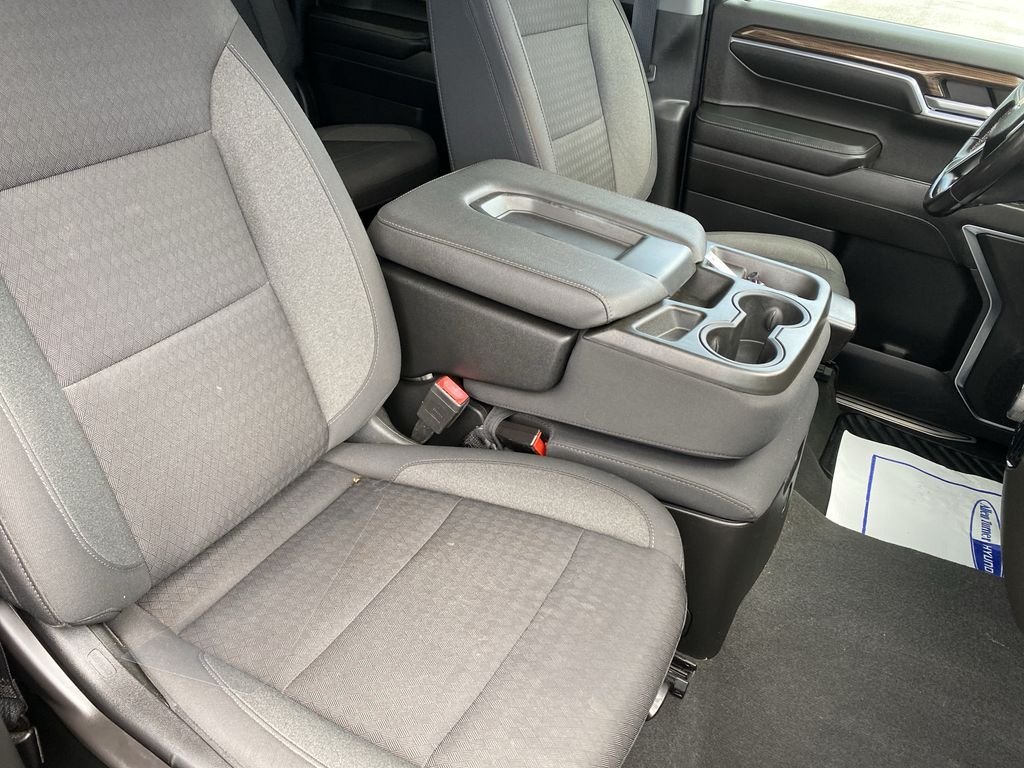 2022 Chevrolet Silverado 1500 LT - Photo 31