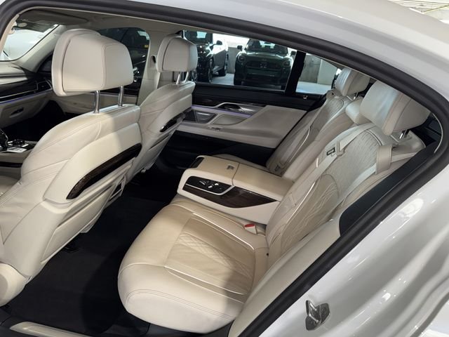 Certified Used 2022 Mineral White Metallic BMW 740i image 18