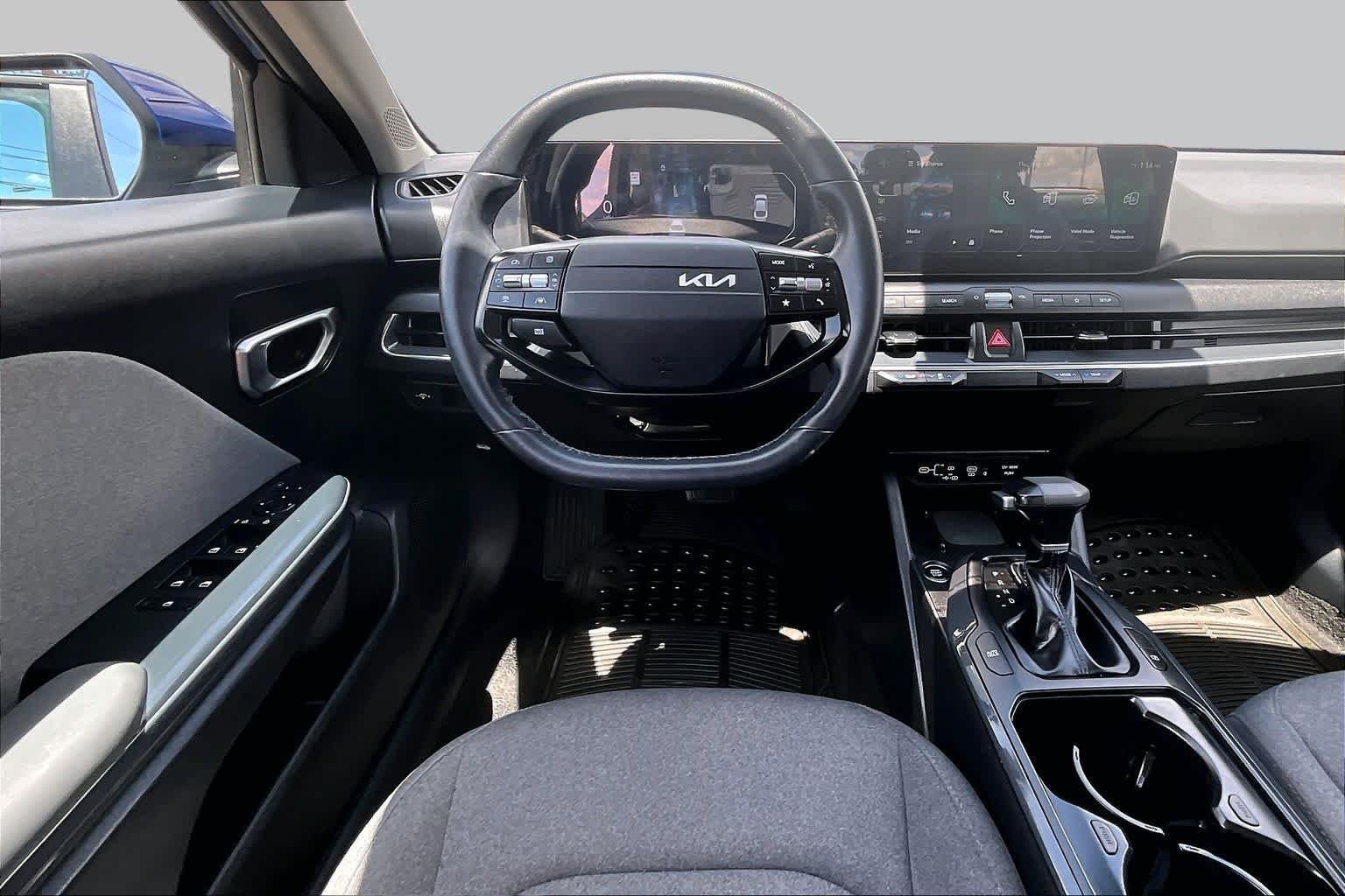 Pre-Owned 2025 Kia K4 EX