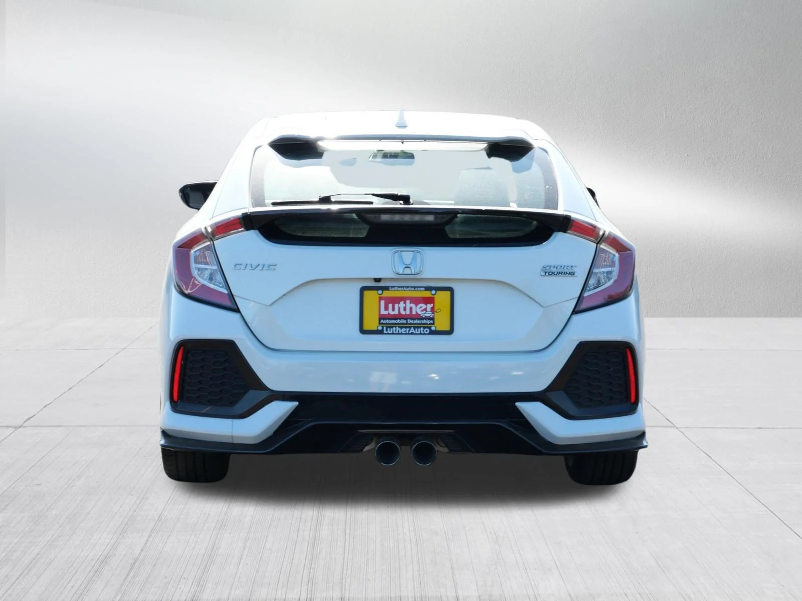 Used 2018 White Orchid Pearl Honda Sport Touring image 6