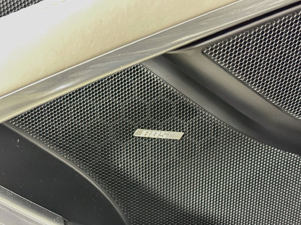 Used 2019  Porsche S image 18