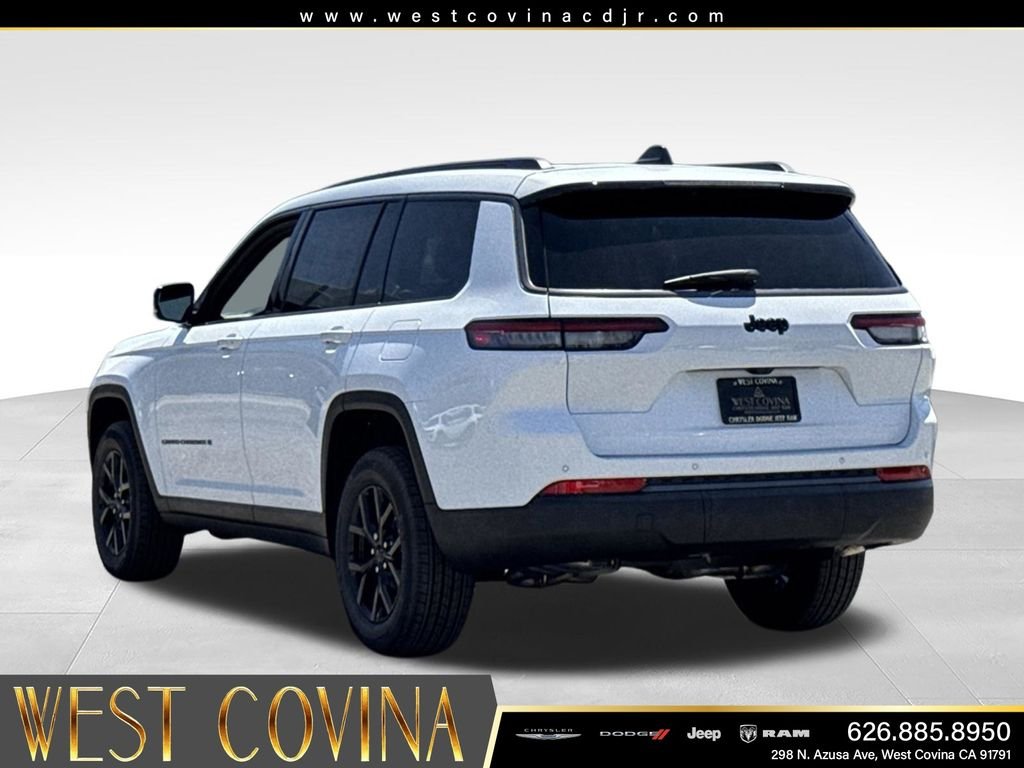New 2026 Bright White Clear-Coat Exterior Paint Jeep Altitude image 11