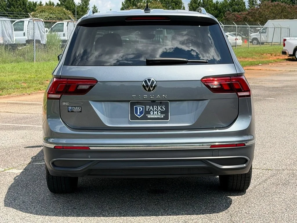 Used 2023 Gray Volkswagen 2.0T SE image 31