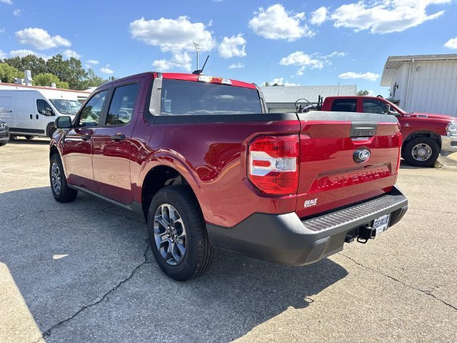 Used 2025 Red Ford XLT image 14