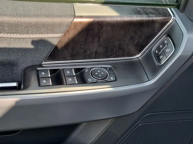 Used 2022 Silver Ford Lariat image 13