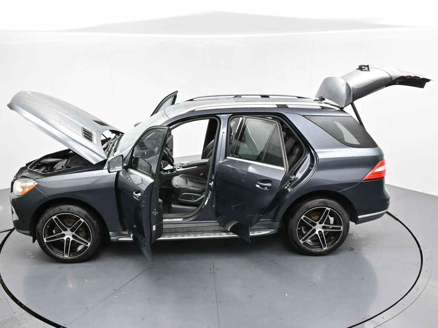 Used 2014 Steel Gray Metallic Mercedes-Benz ML 350 image 41
