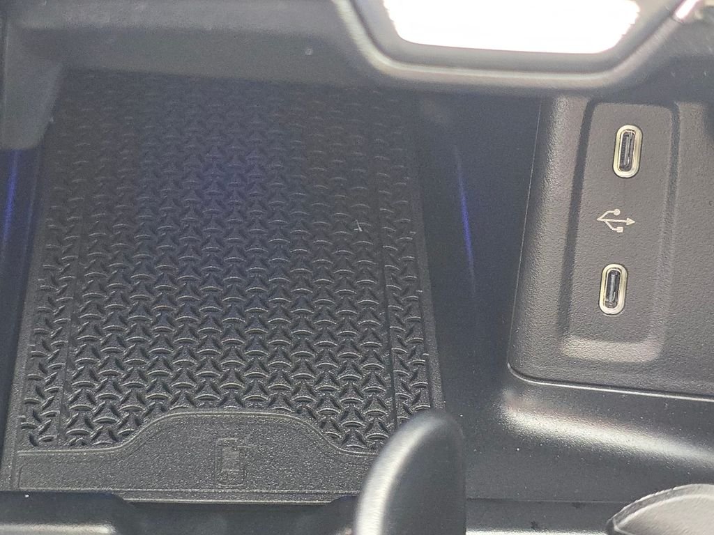 New 2026 Starling Blue Metallic Mercedes-Benz GLC 300 image 33