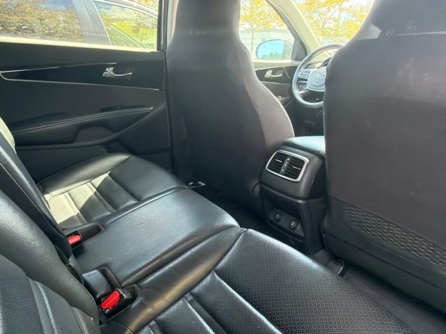 Used 2020 Grey Kia EX image 12