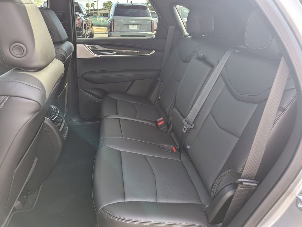 2025 Cadillac XT5 Sport - Photo 31