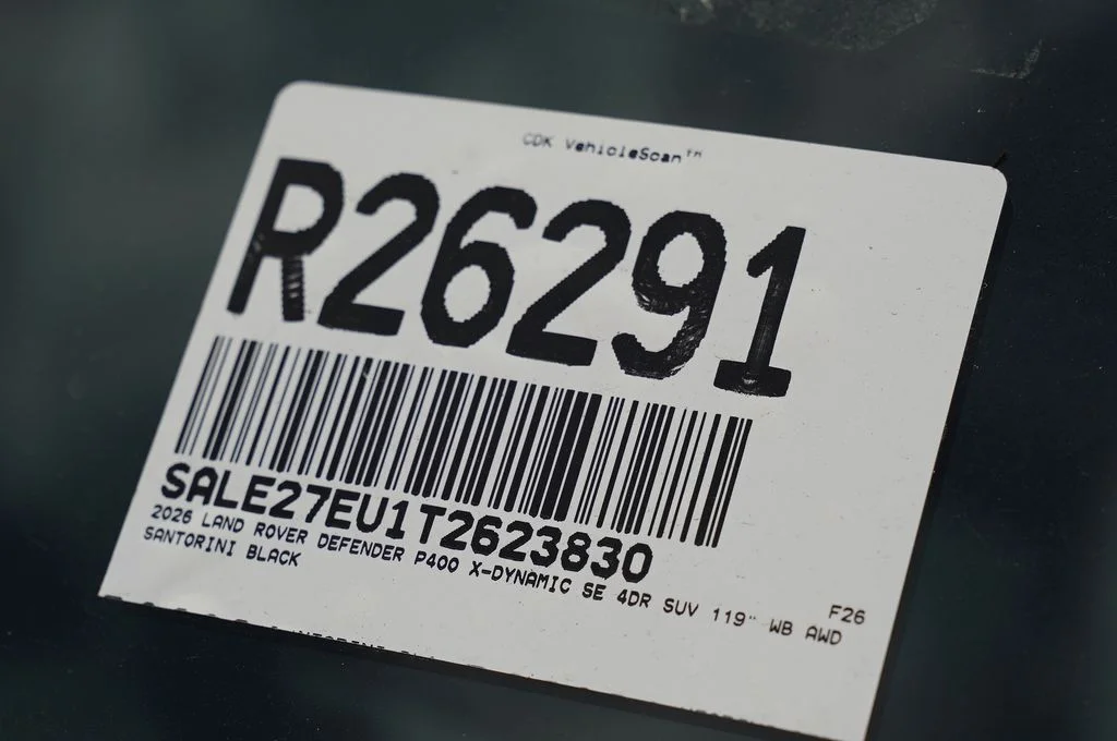 Used 2026 Black Land Rover X-Dynamic SE image 34