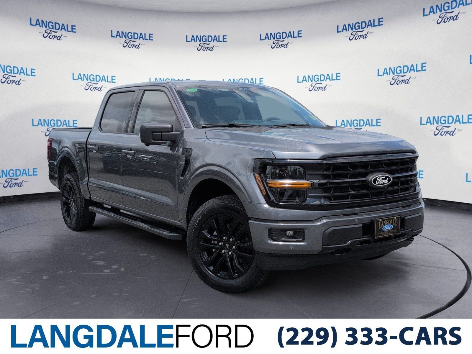 New 2026 Carbonized Gray Metallic Ford XLT image 1