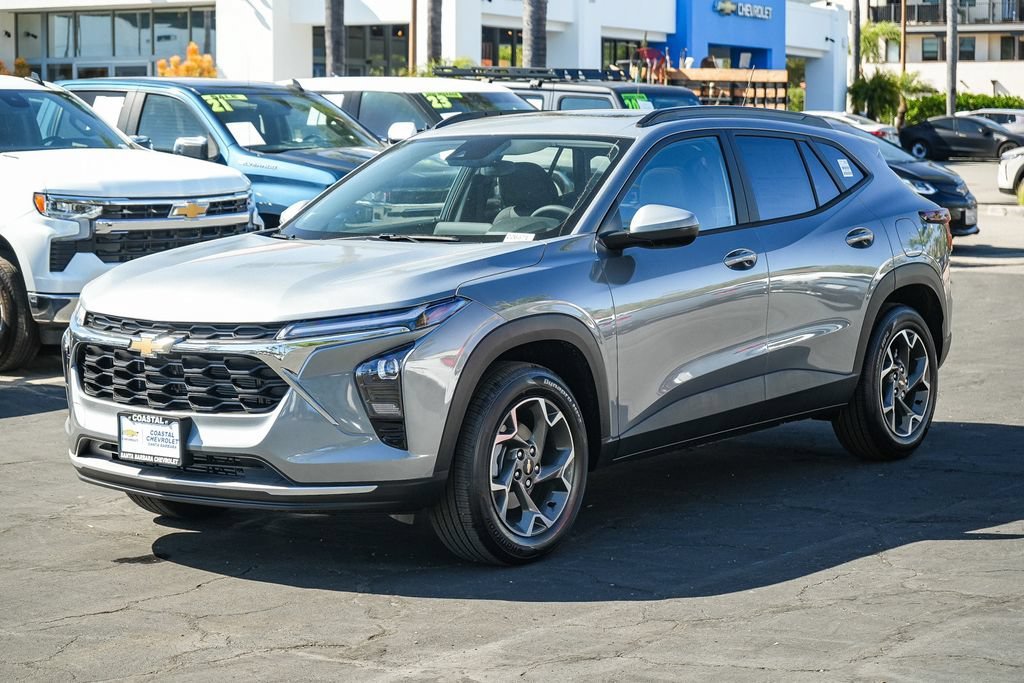 2026 Chevrolet Trax LT - Photo 3