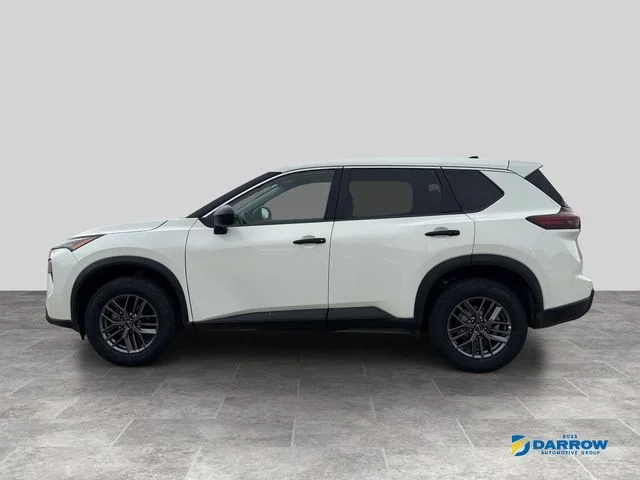 Used 2024 White Nissan S image 22