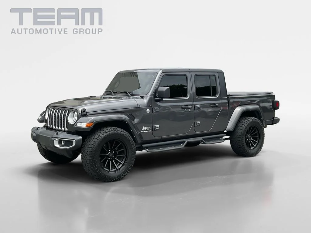 Used 2021 Gray Jeep Overland image 3