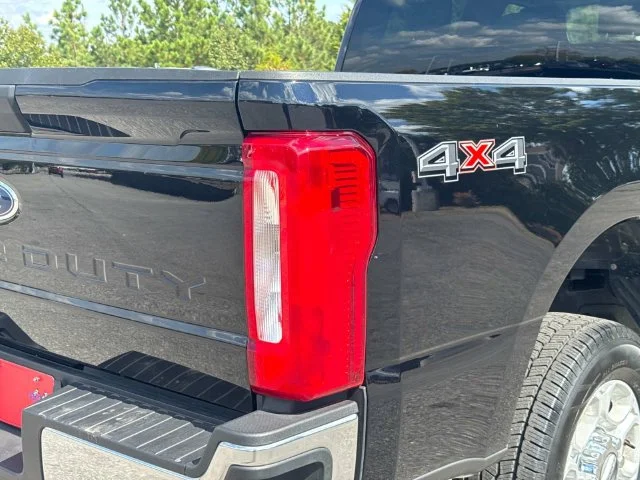 Used 2026 Black Ford XLT image 13