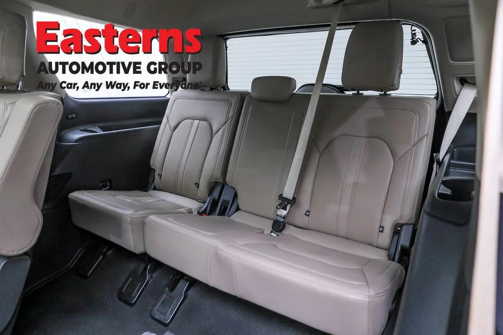 Used 2023 Black Ford Limited image 27