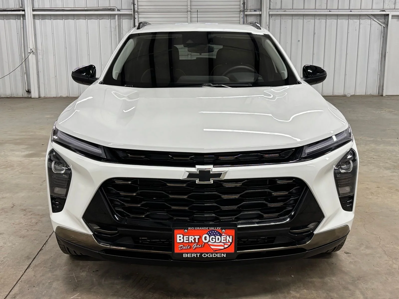 Used 2025 White Chevrolet ACTIV image 2
