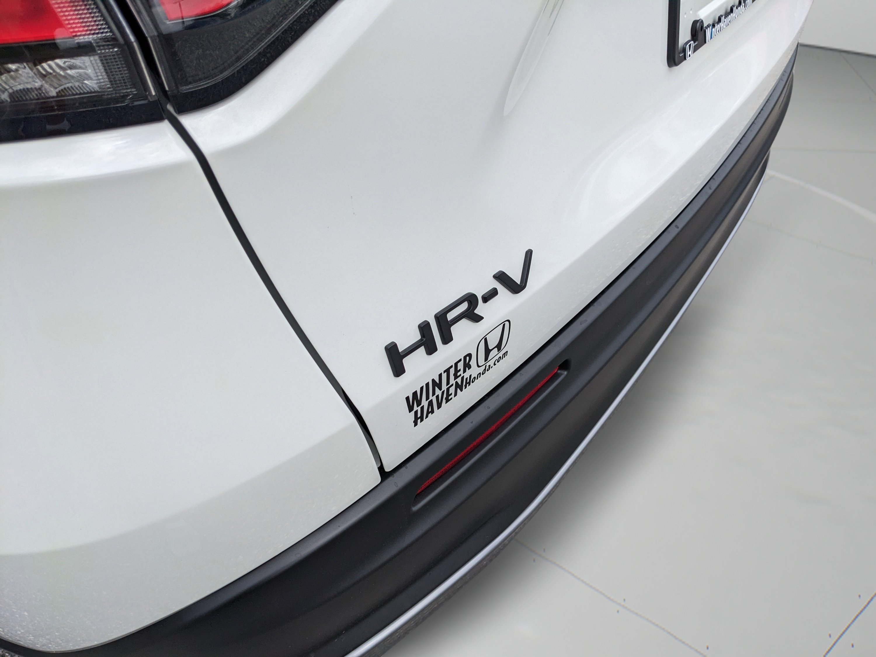 New 2027 Platinum White Pearl Honda Sport image 37