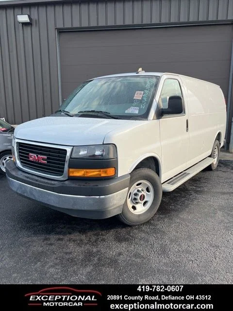 2025 GMC Savana 2500's photo
