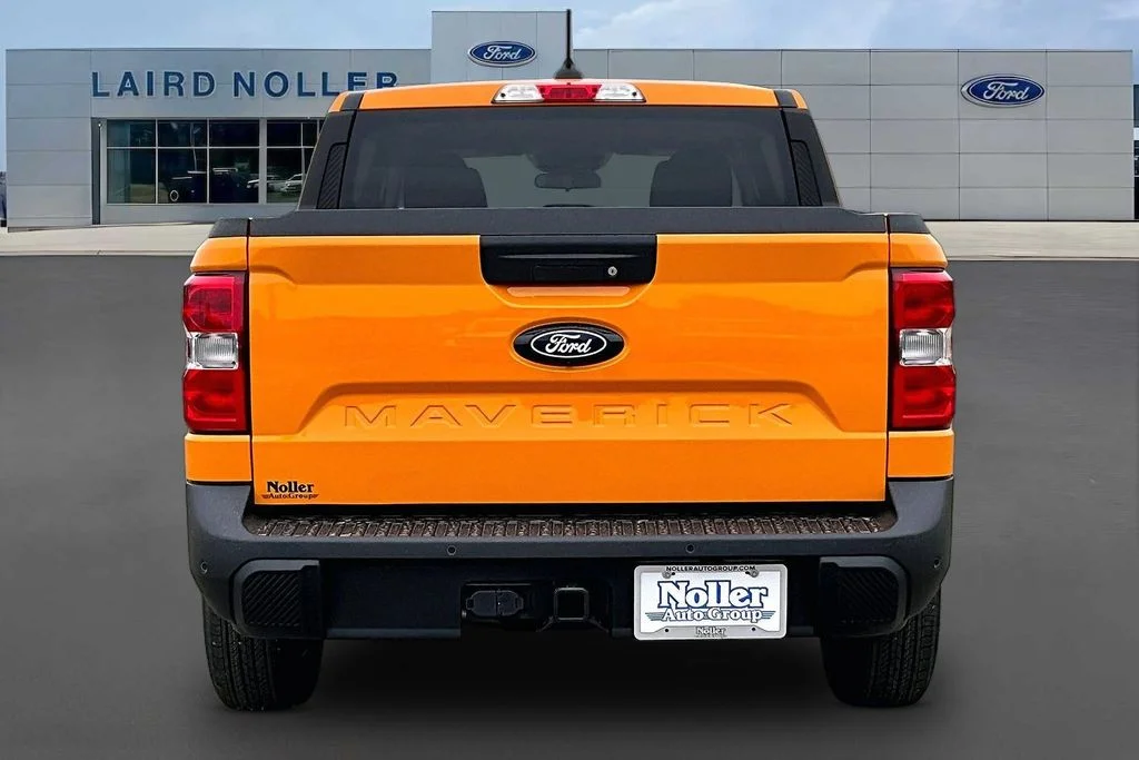 New 2026 Orange Ford XL image 4