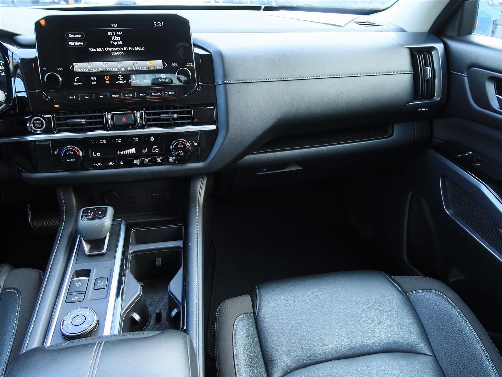 Used 2023 Super Black Nissan SL image 10