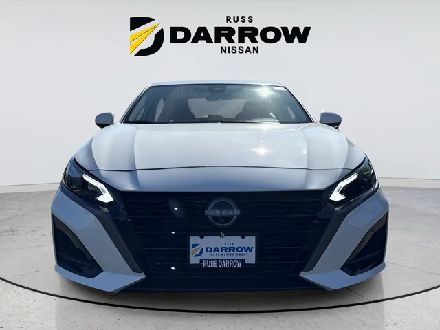 New 2026 Pearl White TriCoat Nissan 2.5 SV image 8