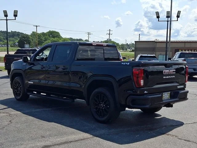 New 2026 Onyx Black GMC Elevation image 4