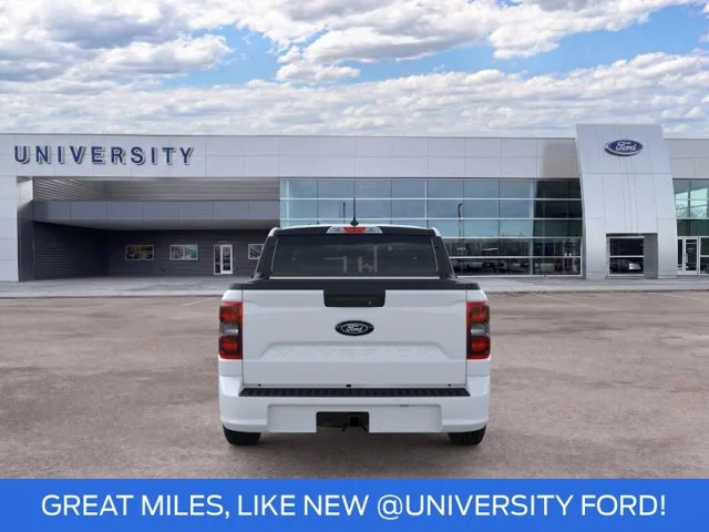 Used 2025 White Ford Lobo Standard image 5