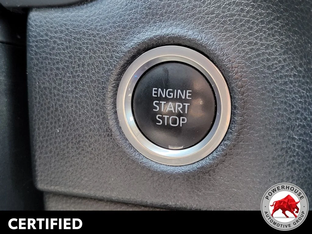 Used 2023 White Toyota SR5 image 34