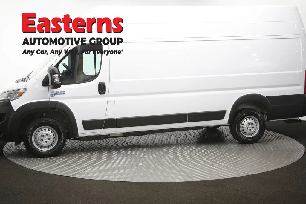 Used 2024 White Ram Super High Roof image 59