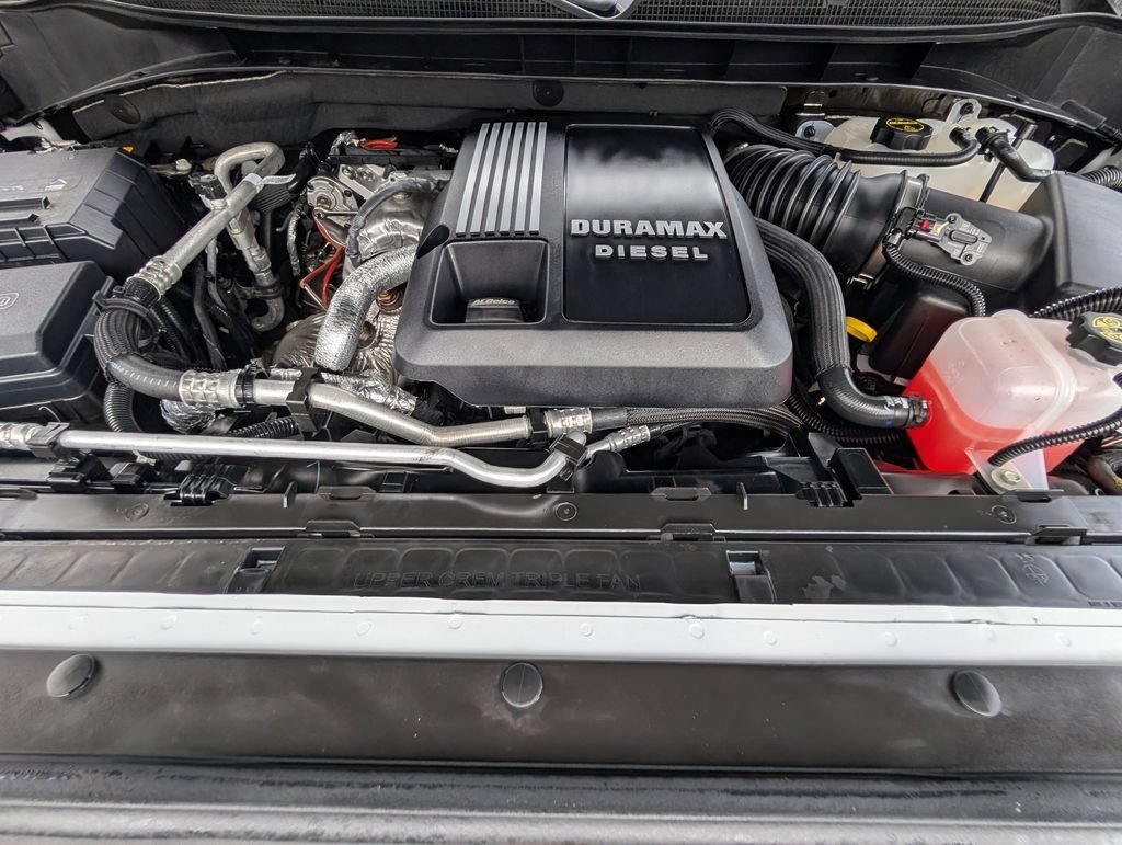 2025 Chevrolet Silverado 1500 ZR2 - Photo 35