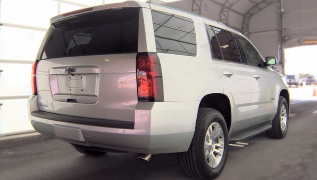 Used 2018 Silver Chevrolet LT image 2