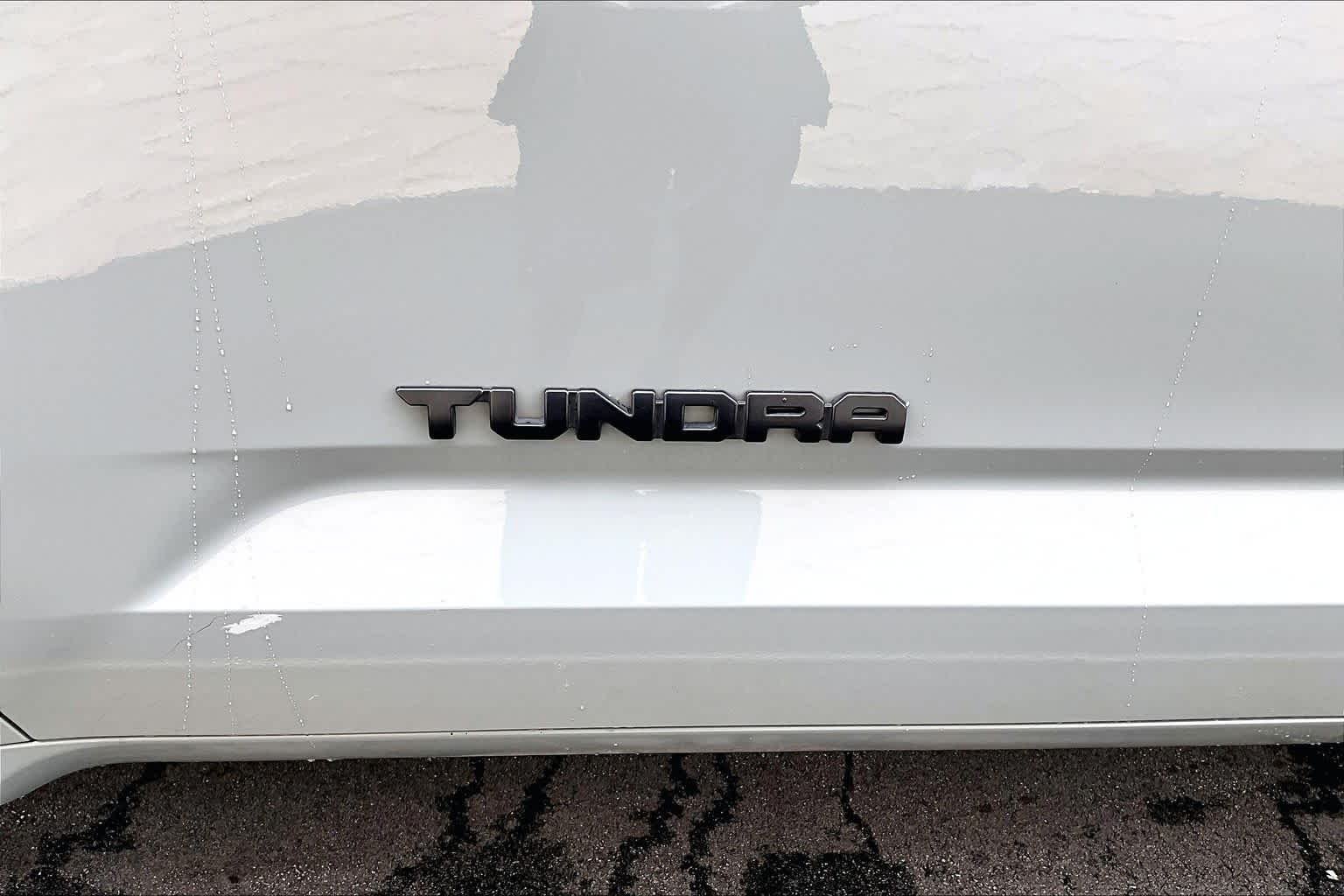 Used 2024 Lunar Rock Toyota SR5 image 30