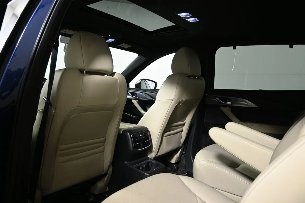 Used 2020 Blue Mazda Grand Touring image 7