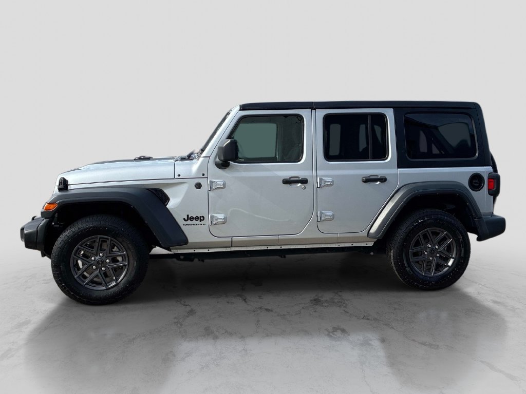 Used 2024 Silver Jeep Sport S image 4