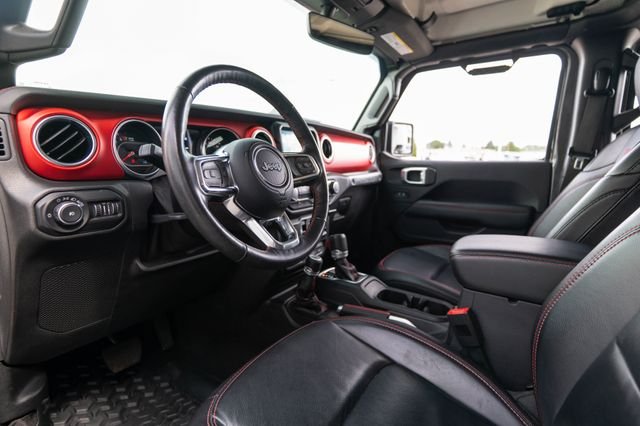 Used 2019 Crystal Metallic Jeep Unlimited Rubicon image 4