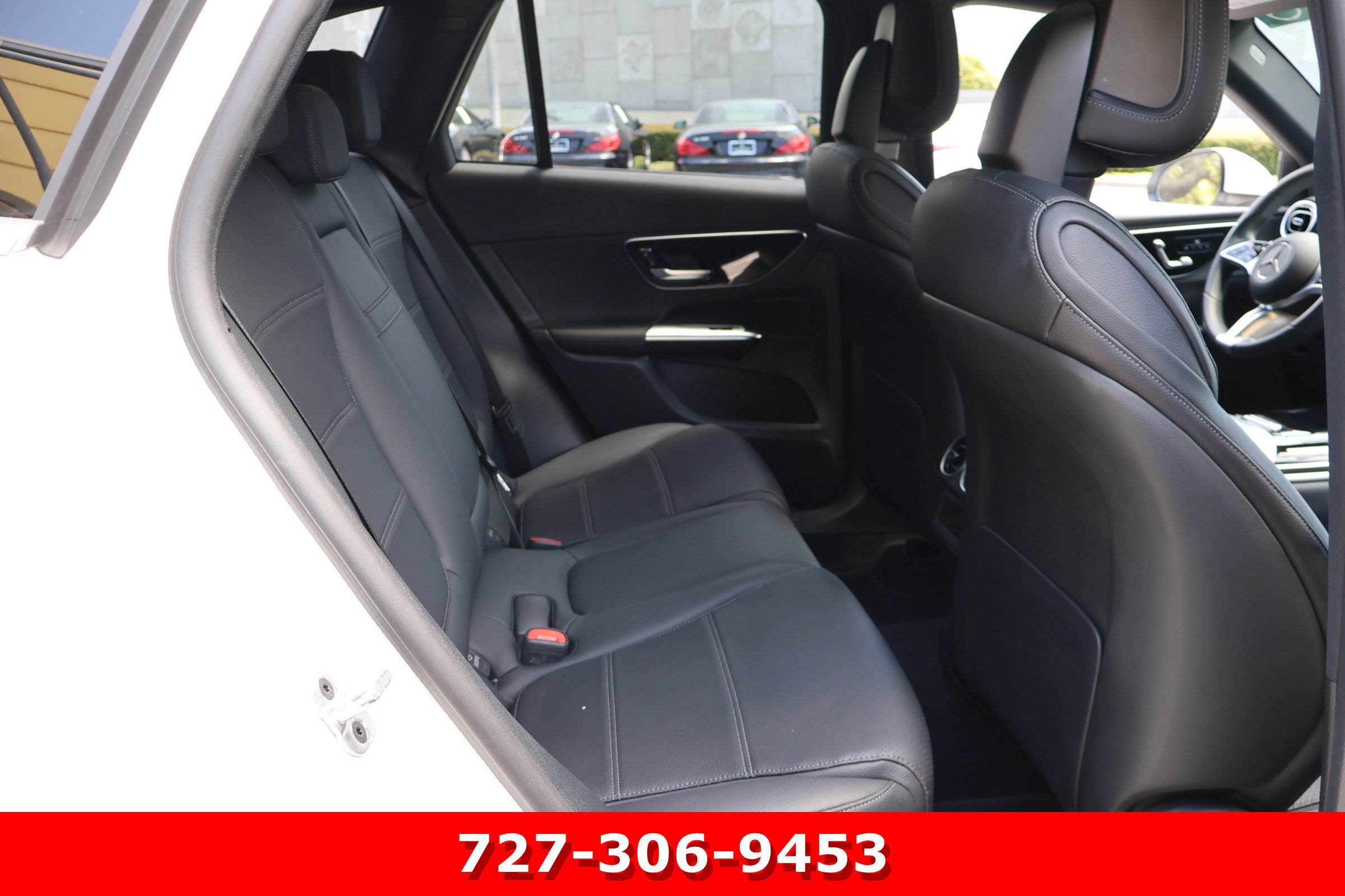 Certified Used 2025 Polar White Mercedes-Benz GLC 300 image 22